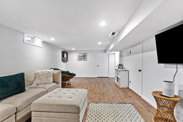 1448 Cottonwood DRIVE, Waukesha, WI 53189