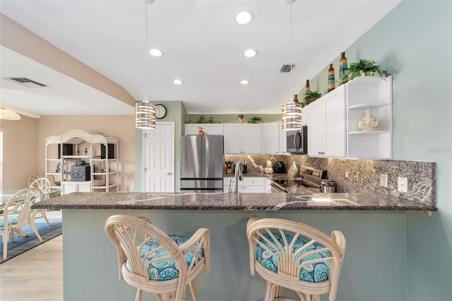 13915 SE 94TH AVENUE, Summerfield, FL 34491