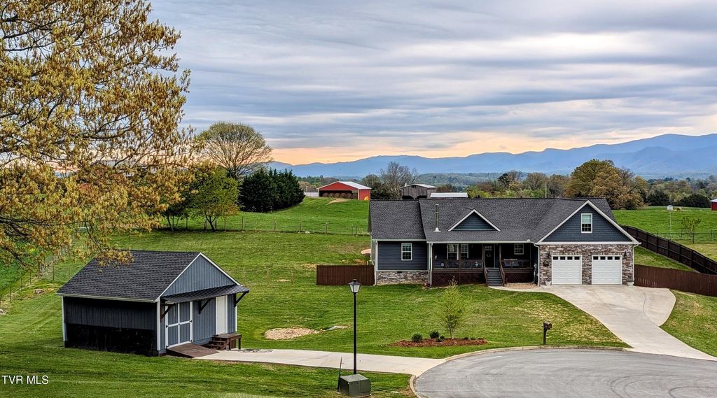 400 Grace Drive, Greeneville, TN 37745