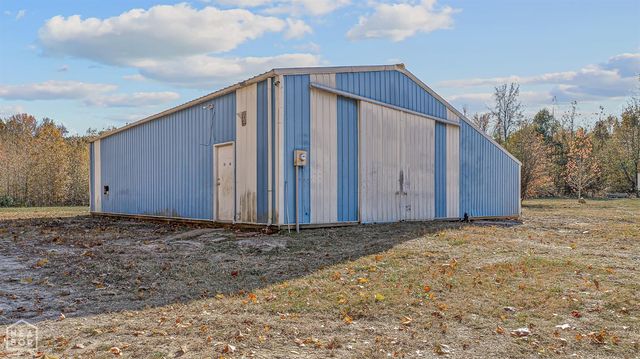 1996 County Road 308, Bono, AR 72416