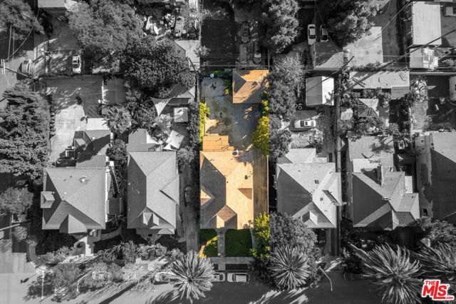 2712 Kenwood Avenue, Los Angeles, CA 90007