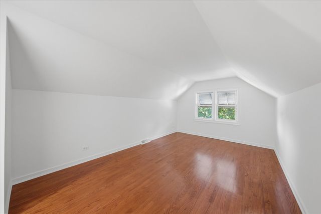 7205 S Lawndale Avenue, Chicago, IL 60629