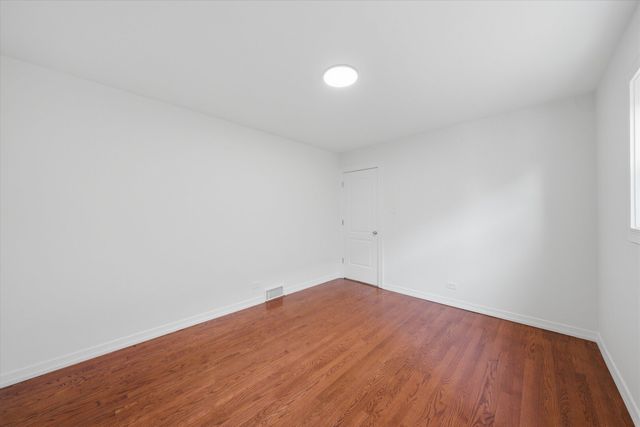 7205 S Lawndale Avenue, Chicago, IL 60629