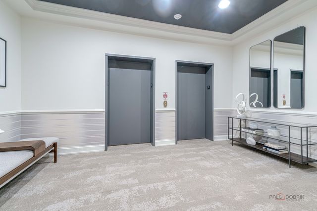 1800 AMBERLEY Court 309, Lake Forest, IL 60045