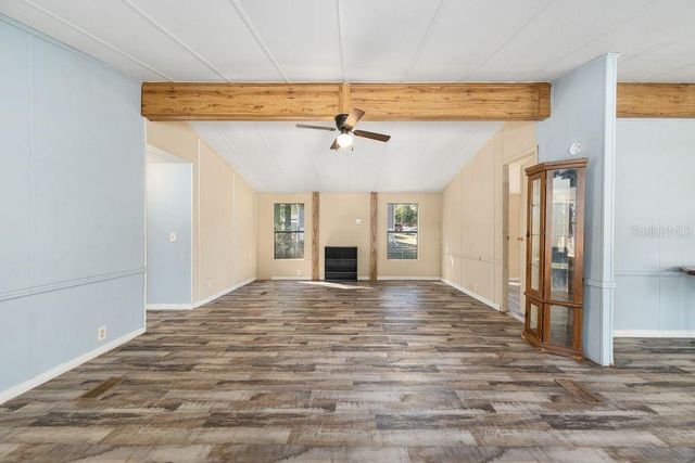 16302 SE 57TH STREET, Ocklawaha, FL 32179