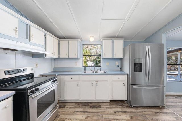 16302 SE 57TH STREET, Ocklawaha, FL 32179