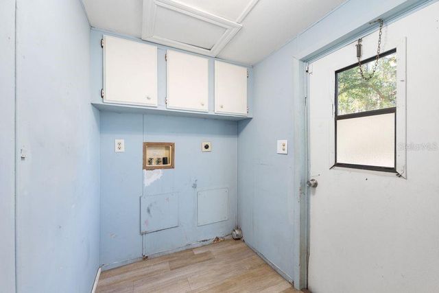 16302 SE 57TH STREET, Ocklawaha, FL 32179