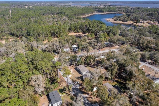 16302 SE 57TH STREET, Ocklawaha, FL 32179