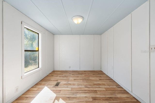 16302 SE 57TH STREET, Ocklawaha, FL 32179