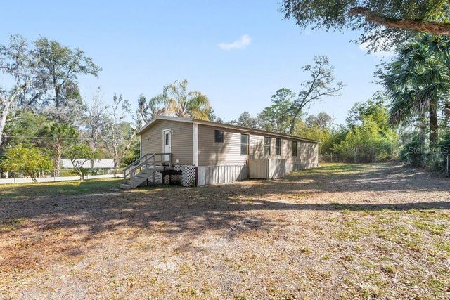 16302 SE 57TH STREET, Ocklawaha, FL 32179