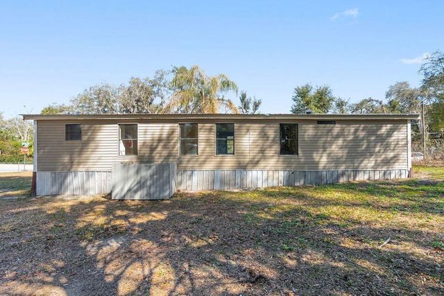 16302 SE 57TH STREET, Ocklawaha, FL 32179