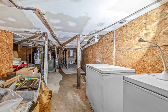 722 Truman Hwy, Boston, MA 02136