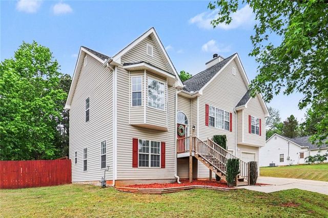 8936 Dornoch Circle, Winston, GA 30187