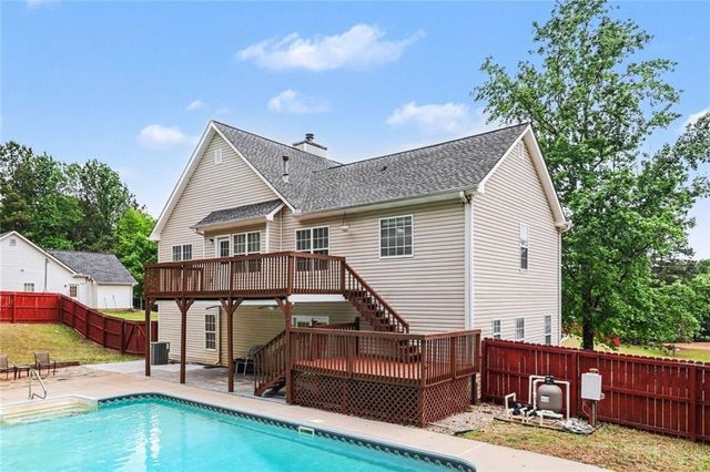 8936 Dornoch Circle, Winston, GA 30187