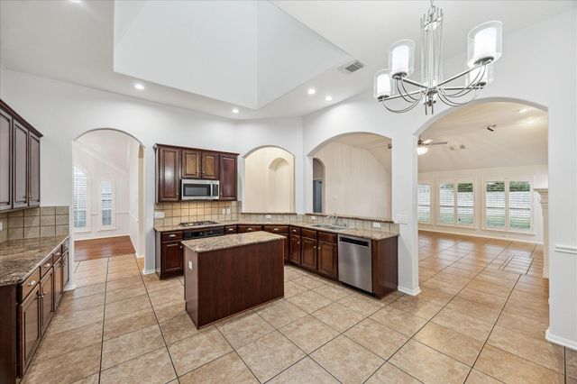 26818 Riverbend Point Lane, Cypress, TX 77433