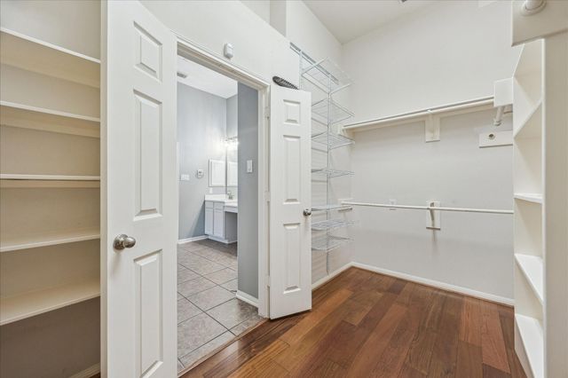 26818 Riverbend Point Lane, Cypress, TX 77433