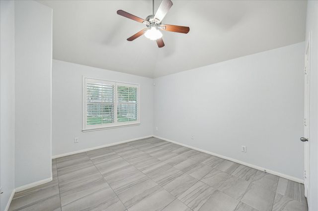 26818 Riverbend Point Lane, Cypress, TX 77433