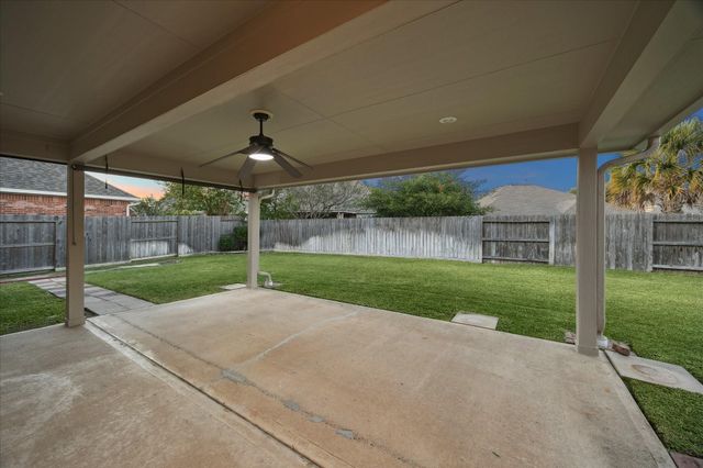 26818 Riverbend Point Lane, Cypress, TX 77433