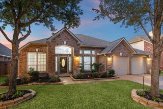 26818 Riverbend Point Lane, Cypress, TX 77433