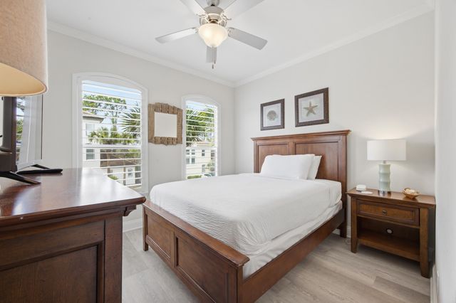 22 Las Palmas Way, Santa Rosa Beach, FL 32459