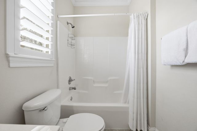 22 Las Palmas Way, Santa Rosa Beach, FL 32459