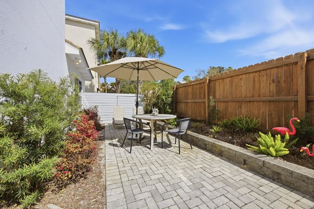 22 Las Palmas Way, Santa Rosa Beach, FL 32459