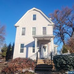 62 Shadyside Avenue 1, Dumont, NJ 07628