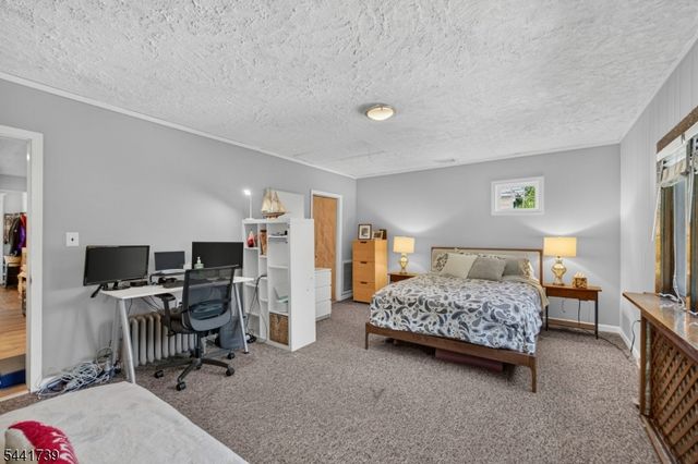 321 Willow Ave, Garwood Boro, NJ 07027