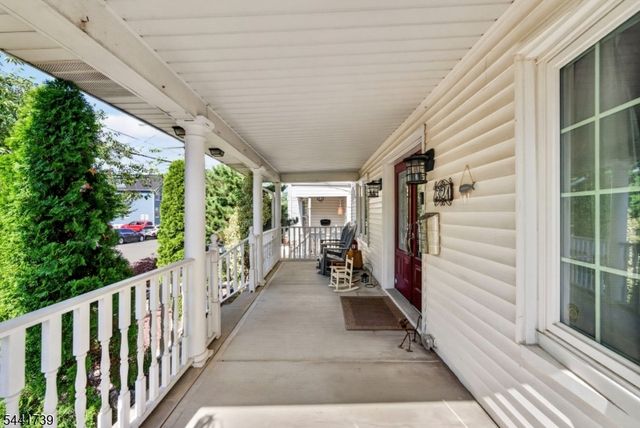 321 Willow Ave, Garwood Boro, NJ 07027