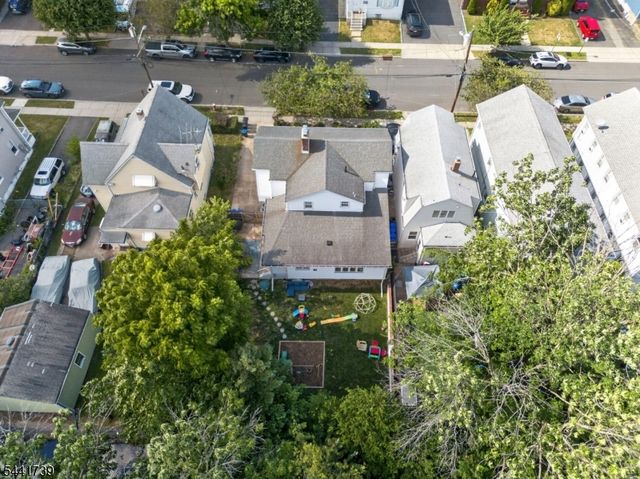 321 Willow Ave, Garwood Boro, NJ 07027