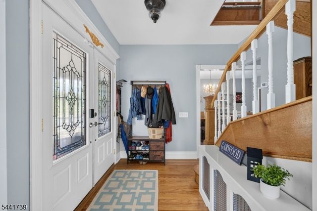 321 Willow Ave, Garwood Boro, NJ 07027