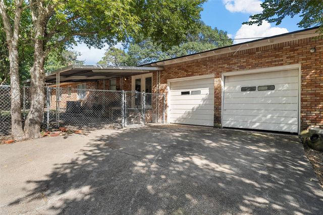 9537 Bryce Drive, Woodway, TX 76712