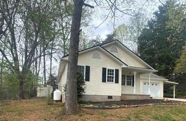 539 Faulkner Street, Cleveland, GA 30528