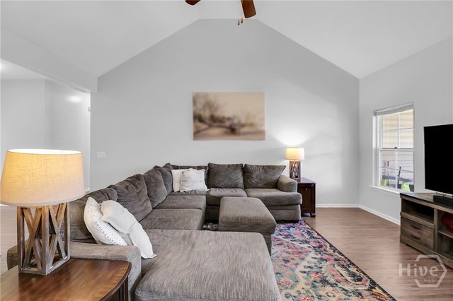 119 Waverly Way, Savannah, GA 31407