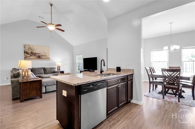 119 Waverly Way, Savannah, GA 31407