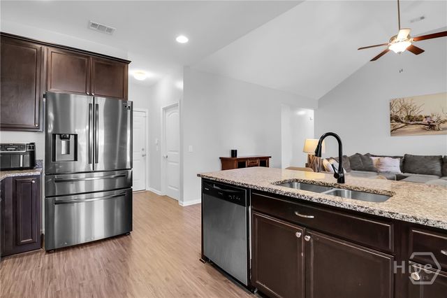 119 Waverly Way, Savannah, GA 31407
