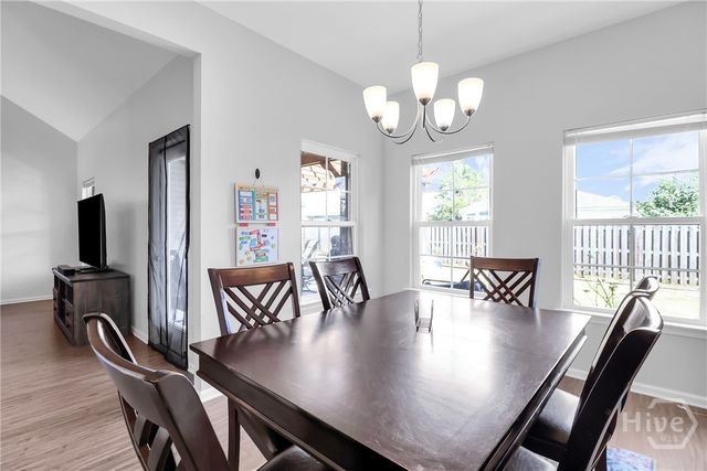 119 Waverly Way, Savannah, GA 31407
