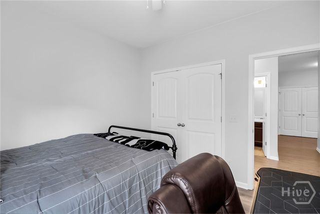 119 Waverly Way, Savannah, GA 31407