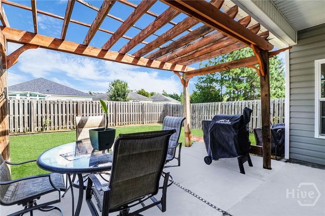 119 Waverly Way, Savannah, GA 31407