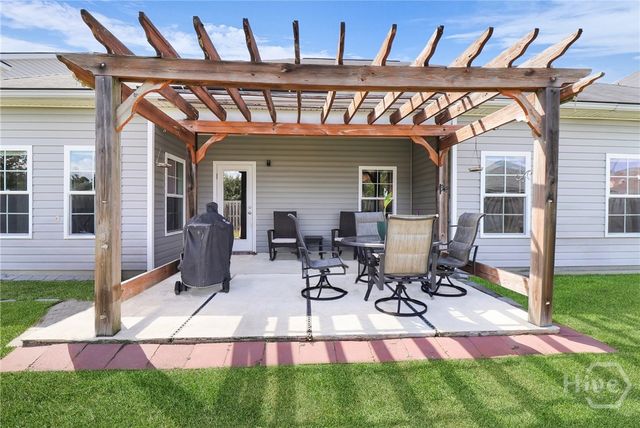 119 Waverly Way, Savannah, GA 31407