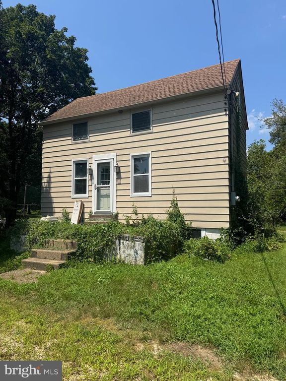 2440 CEDAR ST, Millville, NJ 08332