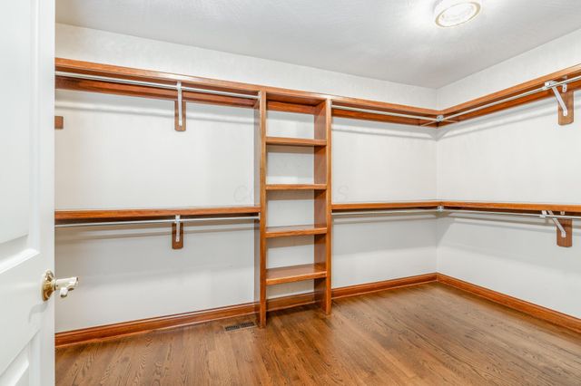 4335 Ewing Court, Powell, OH 43065