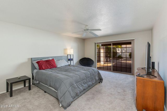 1204 E STEAMBOAT BEND Drive, Tempe, AZ 85283