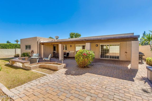 1204 E STEAMBOAT BEND Drive, Tempe, AZ 85283