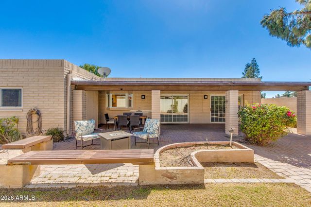 1204 E STEAMBOAT BEND Drive, Tempe, AZ 85283