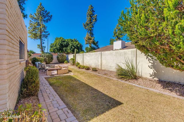 1204 E STEAMBOAT BEND Drive, Tempe, AZ 85283