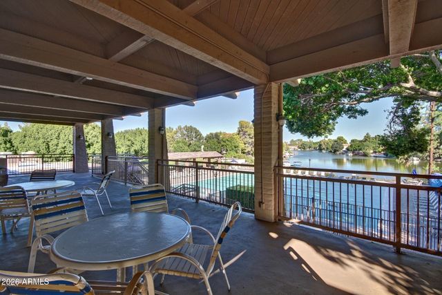 1204 E STEAMBOAT BEND Drive, Tempe, AZ 85283