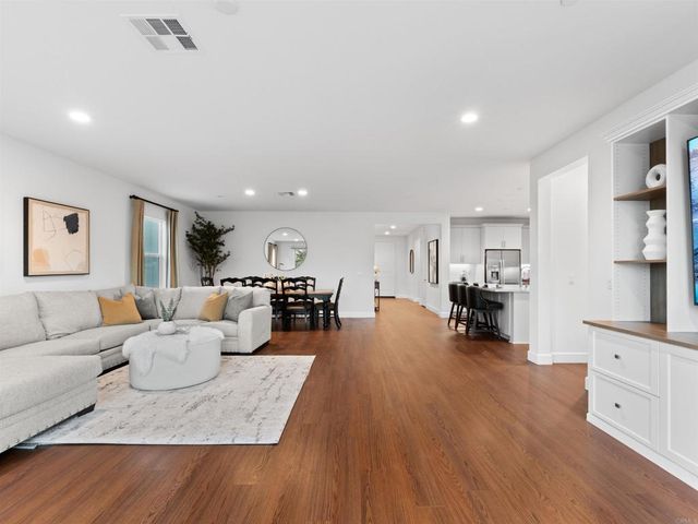 909 Woodhaven Road, San Marcos, CA 92069