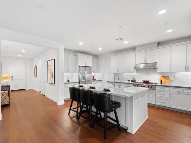 909 Woodhaven Road, San Marcos, CA 92069