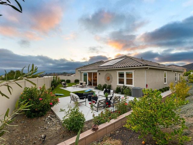 909 Woodhaven Road, San Marcos, CA 92069